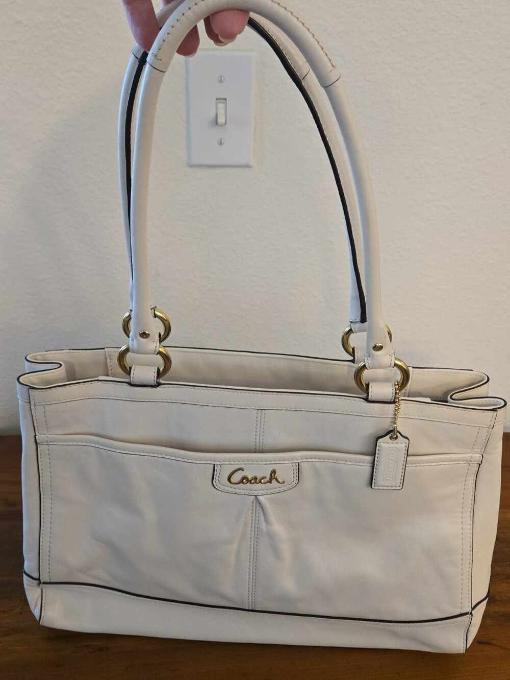 COACH Park Pearl White Smooth Leather Carryall Tote Shoulder Bag